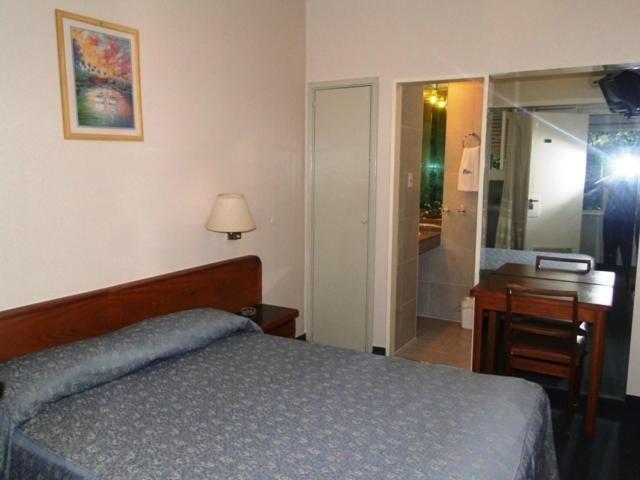 Alfa Hotel Buenos Aires Quarto foto